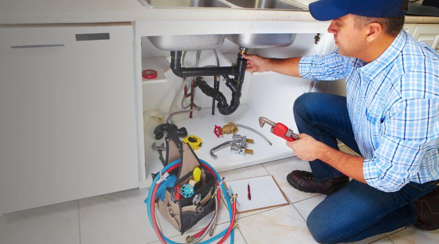 Expert burst pipe repair services in Seminole, AL